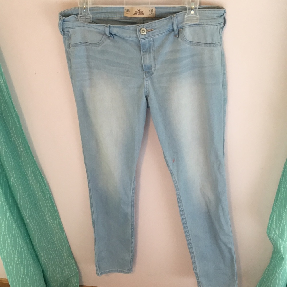 Hollister jeans